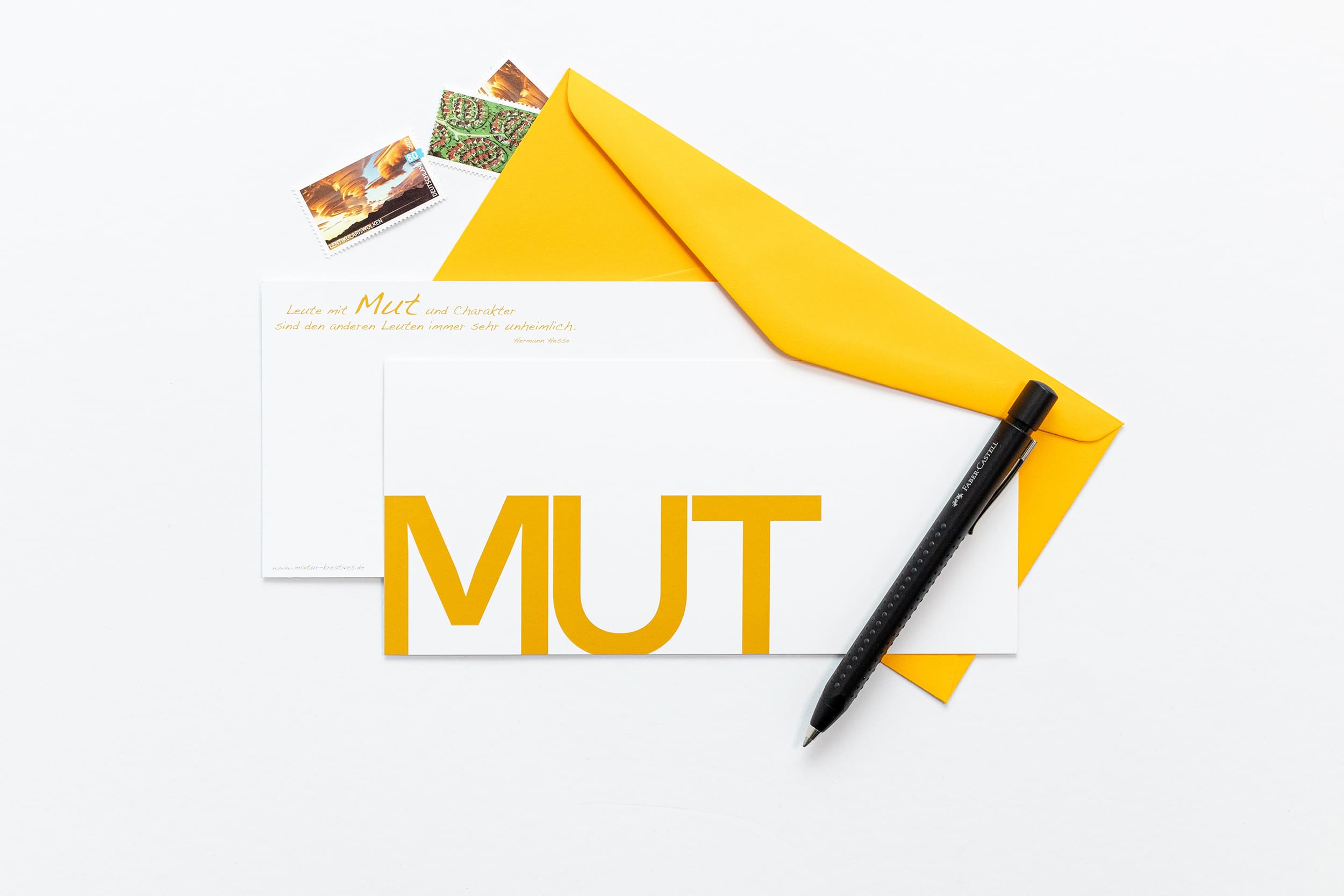 Grußkarte "MUT" mit Schreibaccessoires